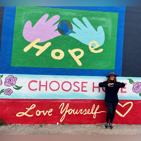 Meet your Posher :-) - Picture 11 of 17